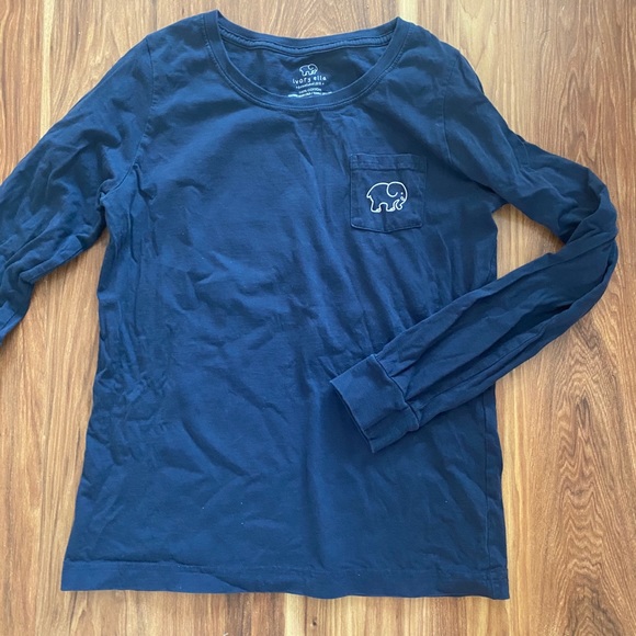 ivory ella Tops - Adorable Ivory Ella Shirt